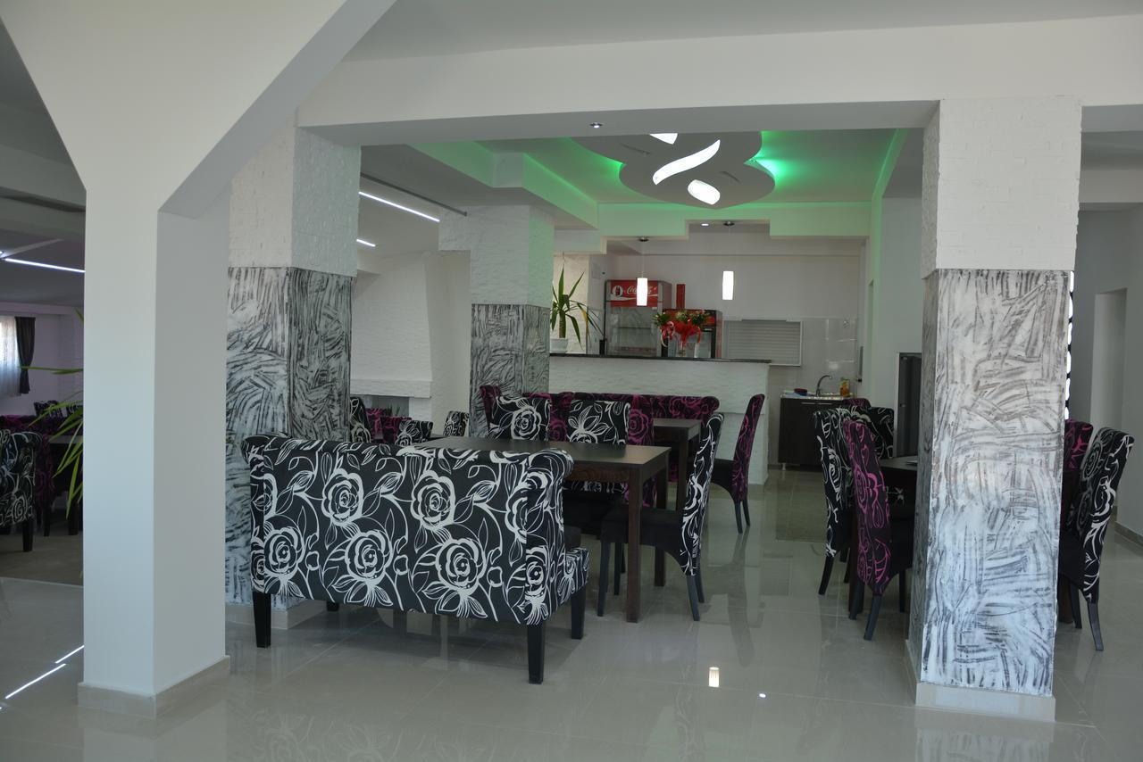 Bed and Breakfast Prenociste Bojan 017 Vranje Exteriér fotografie