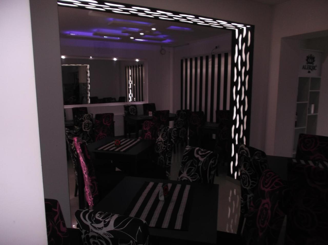 Bed and Breakfast Prenociste Bojan 017 Vranje Exteriér fotografie